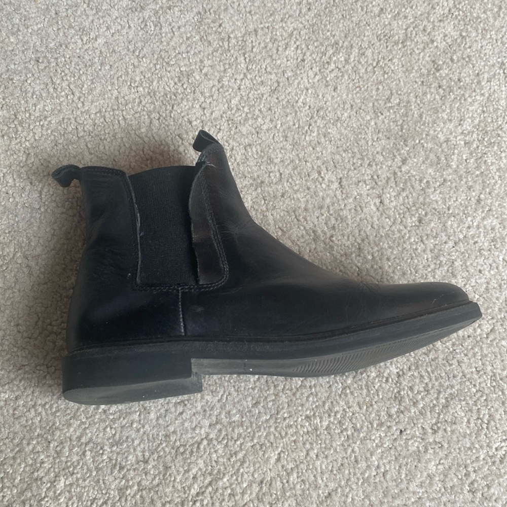 Zara leather Chelsea boots